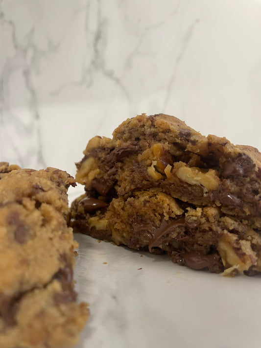Walnut chocolate chip cookie